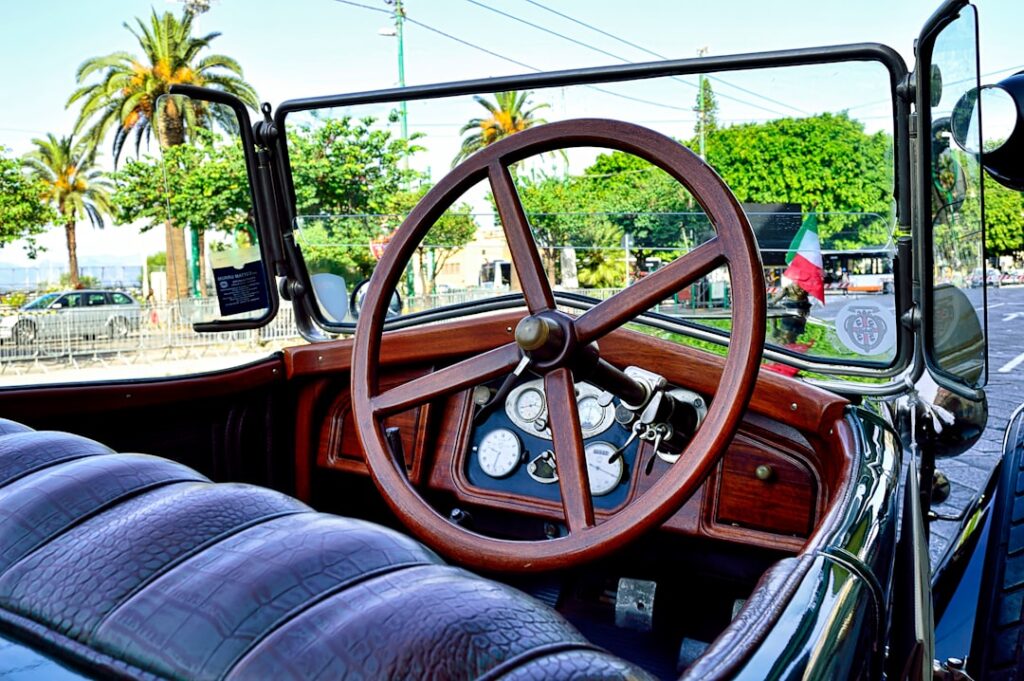 Photo old car Longueuil
